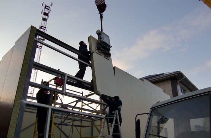 легковесные стальные тонкостенный конструкции – ЛСТК